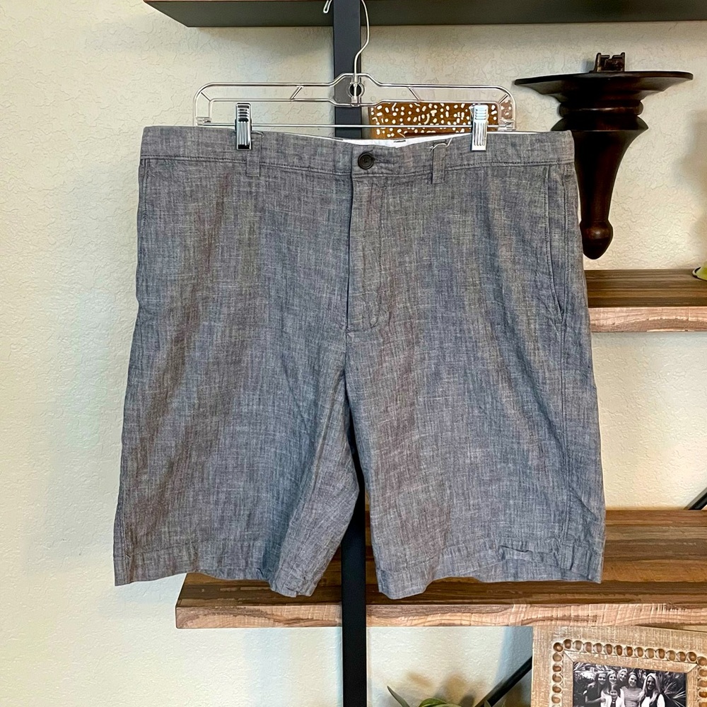 Banana Republic Short Gray Size 36